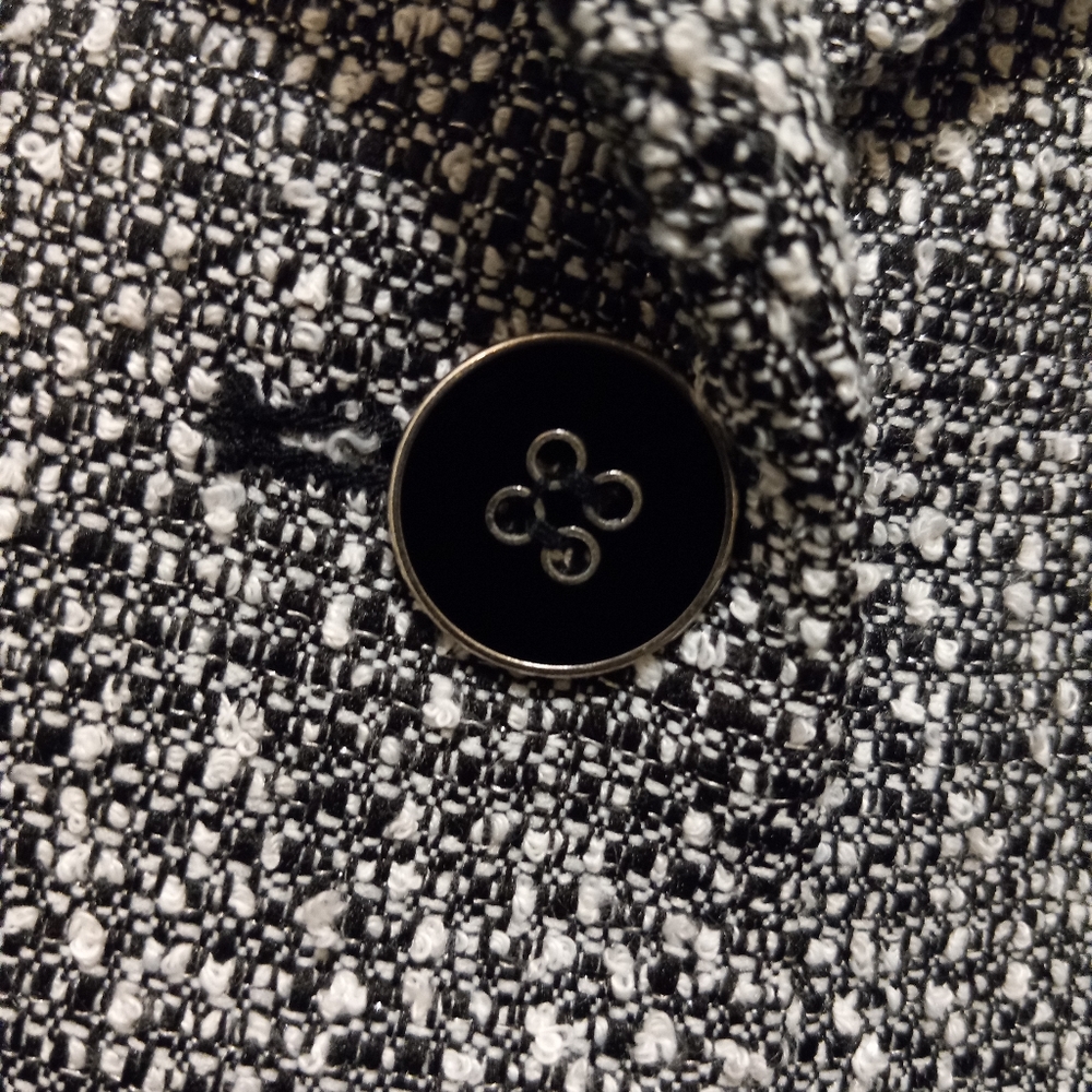 New York&Company Blazer - Picture 4 of 7